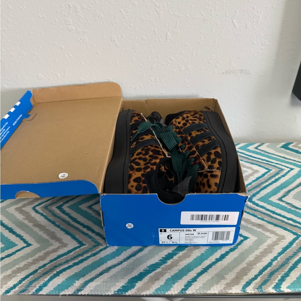Brand New WT Adidas Campus 00s Cheetah Print with Real Fur - Picture 8 of 8
